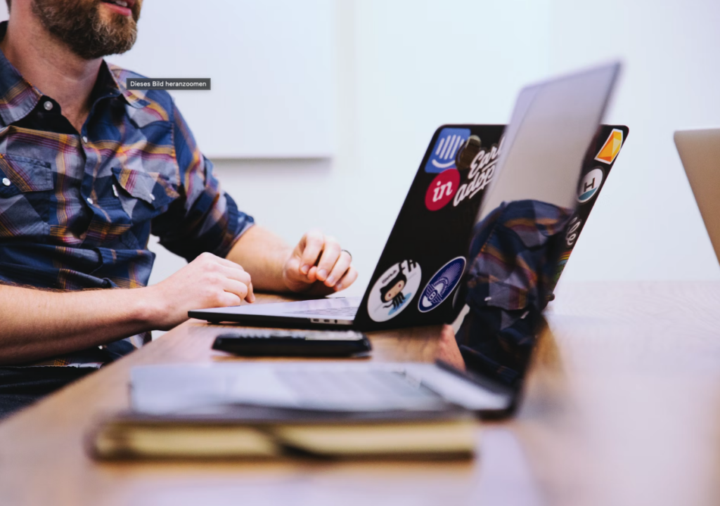 Website-Relaunch im neuen Corporate Design: So gelingt der Bildertausch 2 Corporate Design relaunchen auf der Website